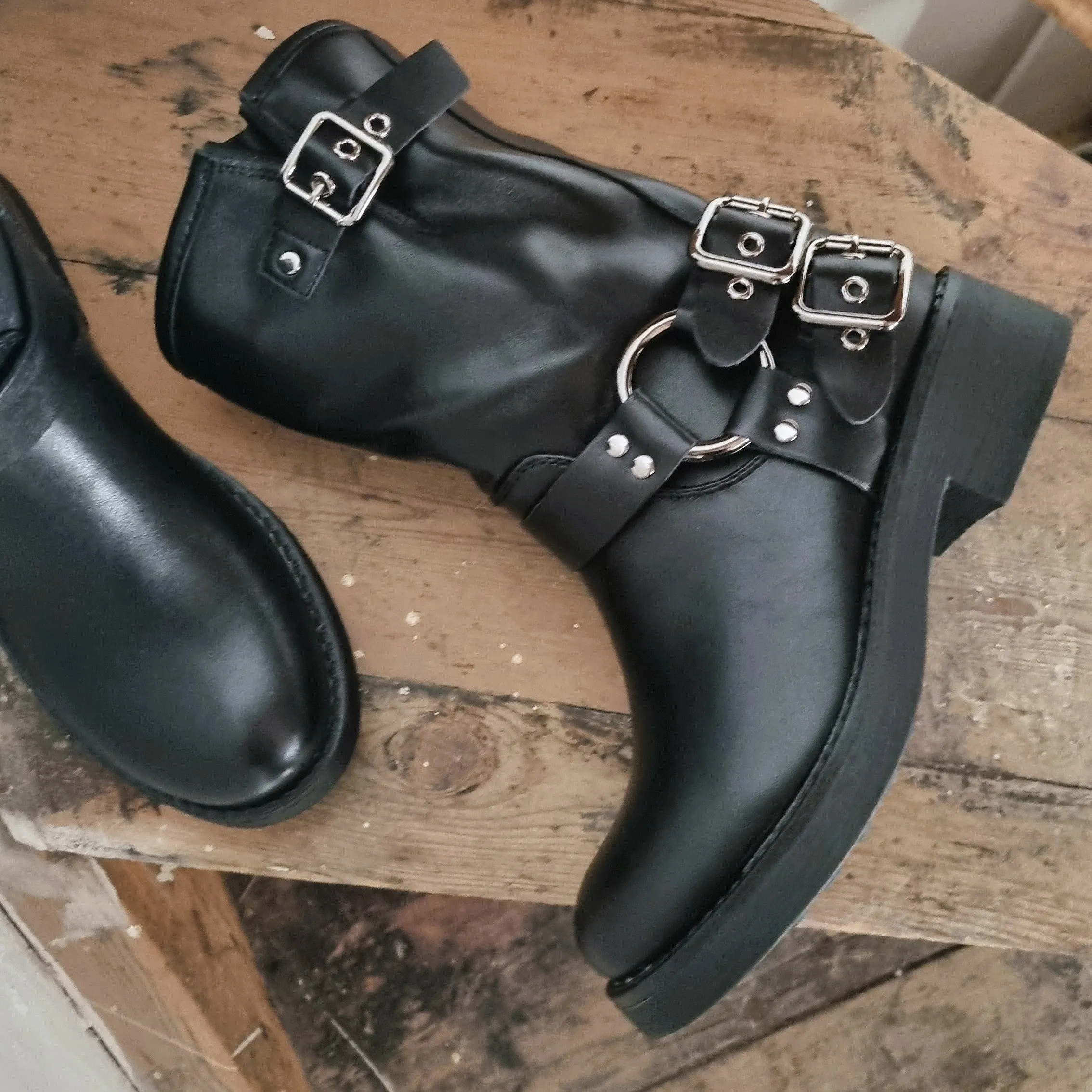 Chri's bikers boots