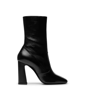 Maddie Leather Midcalf Boots