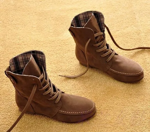 Winter Solid Color Lace Up Flat Short Boots with Cotton